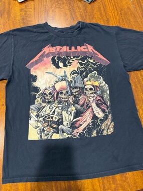 Metallica Black Graphic Short Sleeve Tee